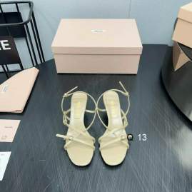 Picture of Miumiu Shoes _SKUMiuMiusz35-405CMYM100118021